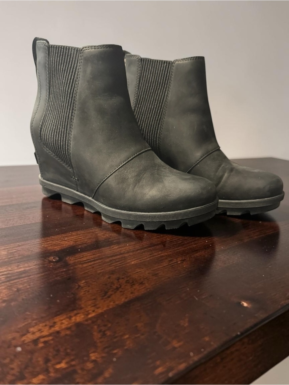 Sorel Black Wedge Chelsea Ankle Boots